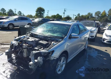 2012 Toyota Camry Se z USA, uszkodzony, nr VIN 4T1BF1FKXCU132634